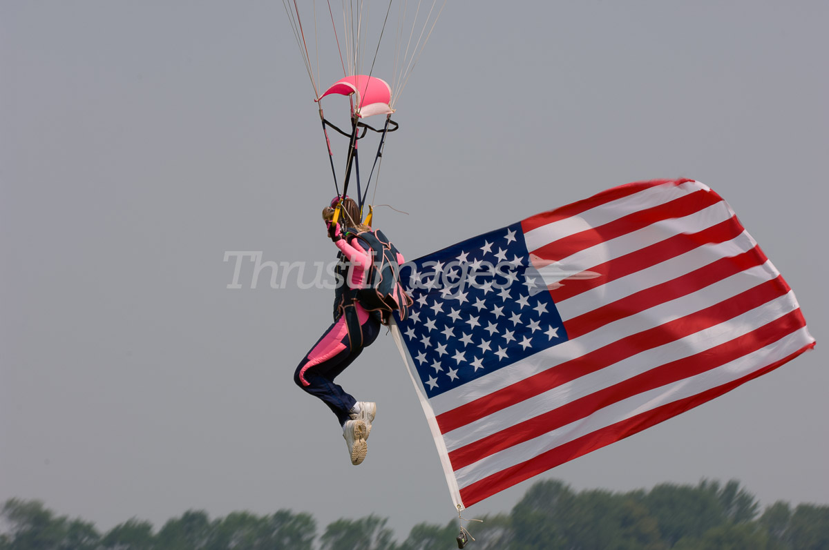 Parachute and USA Flag